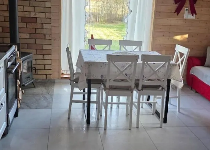 Comfortable With Sauna And Jacuzzi Semesterbostad