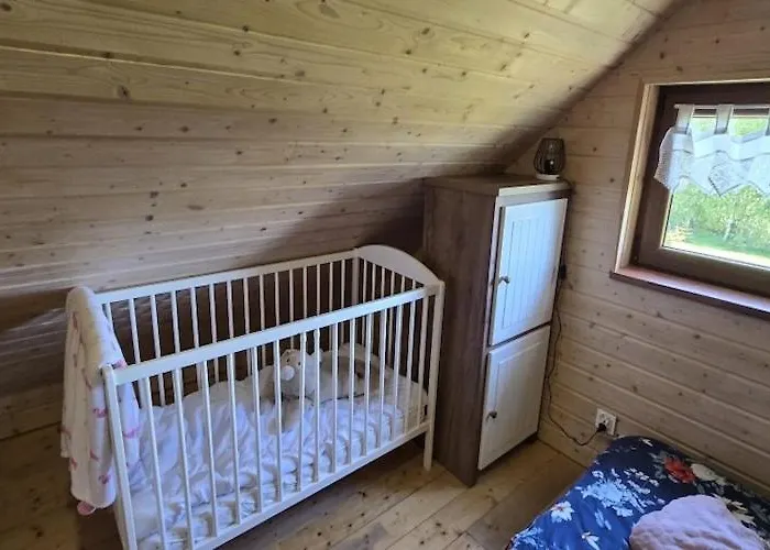 Semesterbostad Comfortable With Sauna And Jacuzzi Lipusz